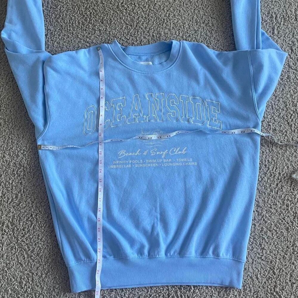 No-boundaries Women's Blue Sweatshirt